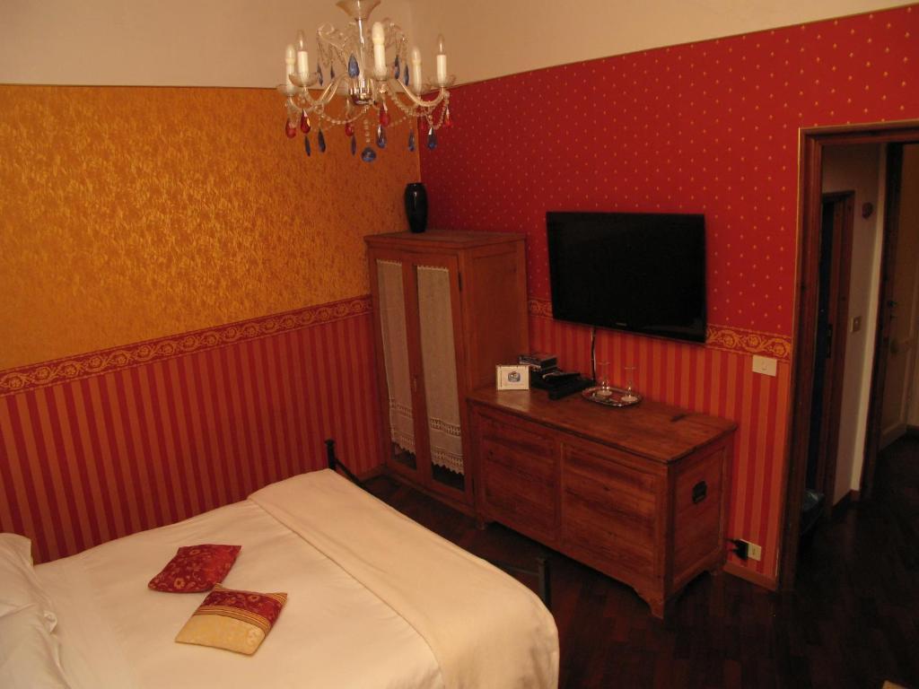 Gourmet B&B Giglio Bianco Флоренция Экстерьер фото